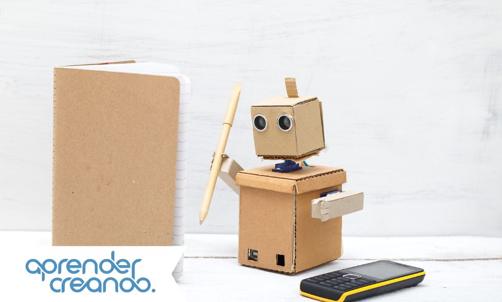 robot de cartón