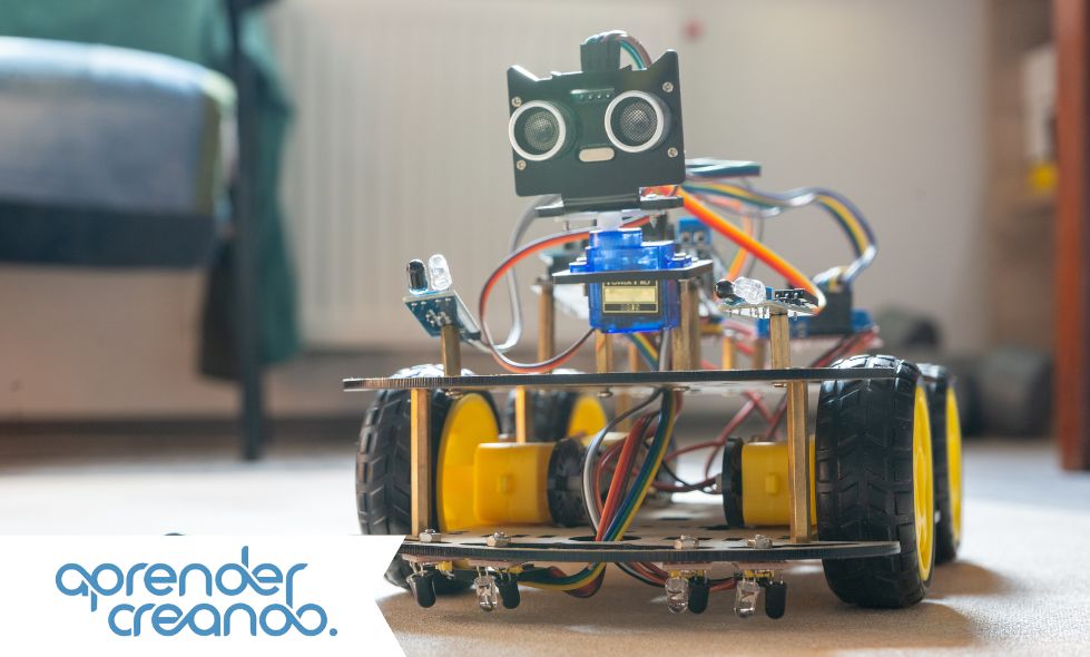 robot de cartón